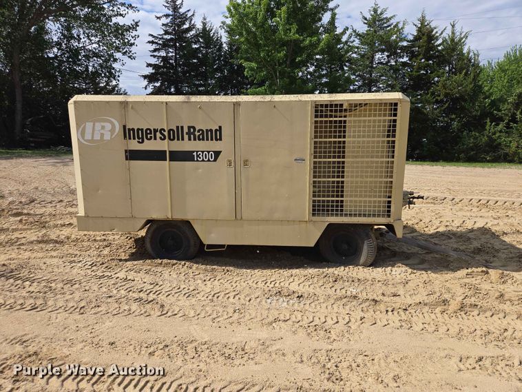 image for item ER1650 Ingersoll Rand 1300 air compressor