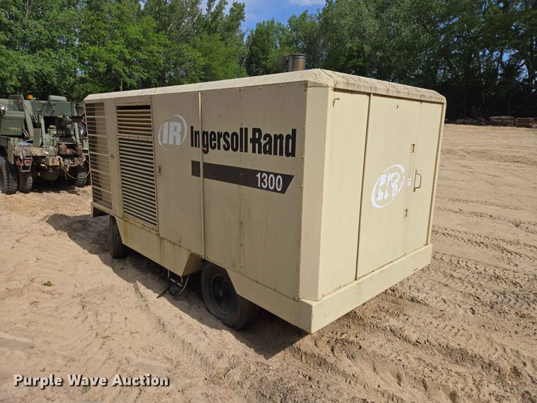 image for item ER1650 Ingersoll Rand 1300 air compressor