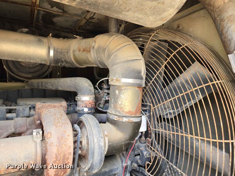 image for item ER1650 Ingersoll Rand 1300 air compressor