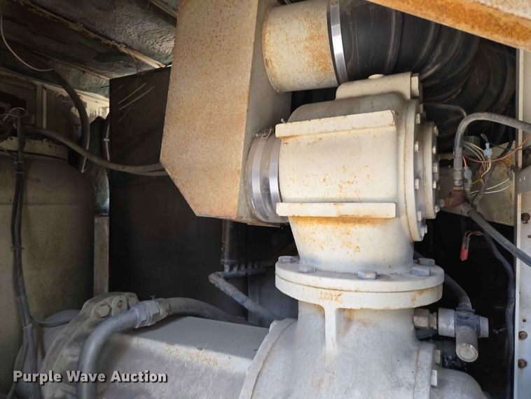 image for item ER1650 Ingersoll Rand 1300 air compressor
