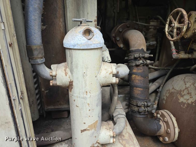 image for item ER1651 Ingersoll Rand 1600 air compressor