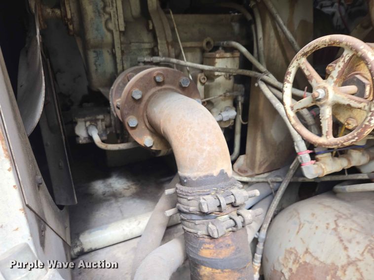 image for item ER1651 Ingersoll Rand 1600 air compressor