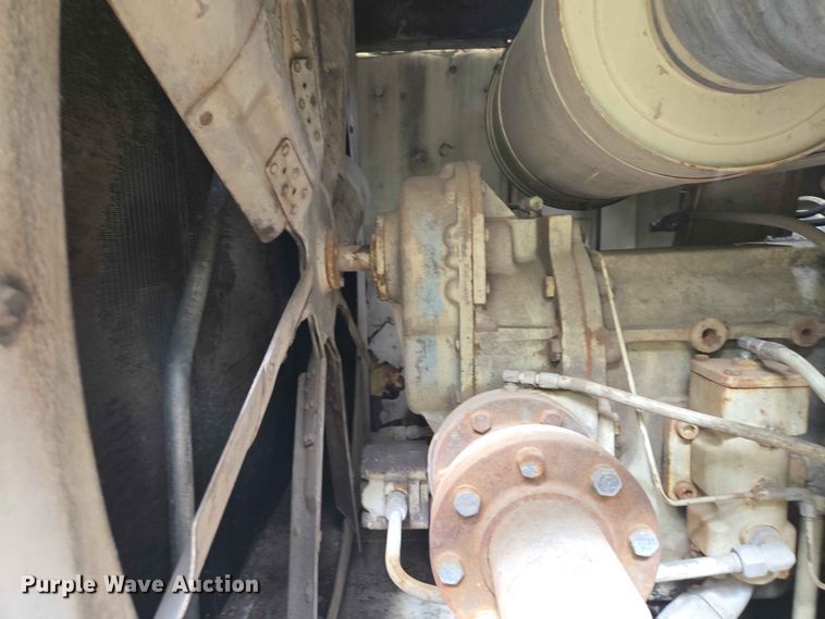 image for item ER1651 Ingersoll Rand 1600 air compressor