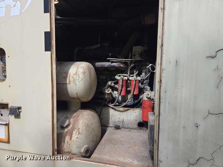 image for item ER1651 Ingersoll Rand 1600 air compressor