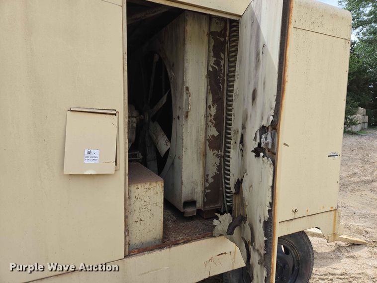 image for item ER1651 Ingersoll Rand 1600 air compressor
