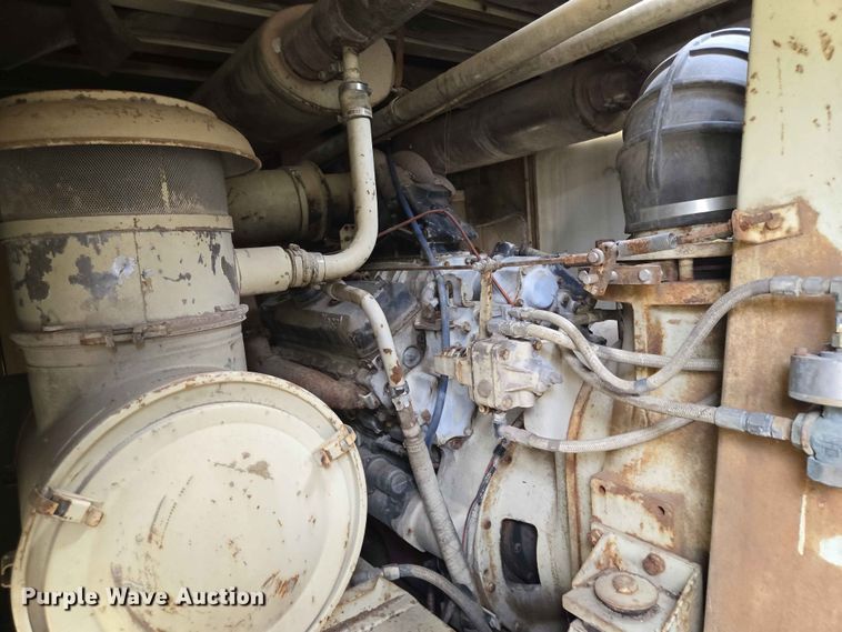 image for item ER1651 Ingersoll Rand 1600 air compressor