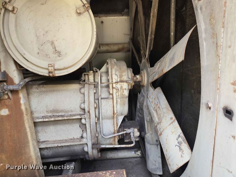 image for item ER1651 Ingersoll Rand 1600 air compressor