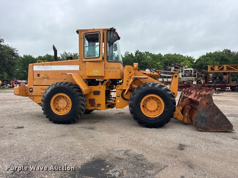 image for item ET2072 Hyundai HL740-3 wheel loader