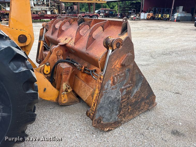 image for item ET2072 Hyundai HL740-3 wheel loader