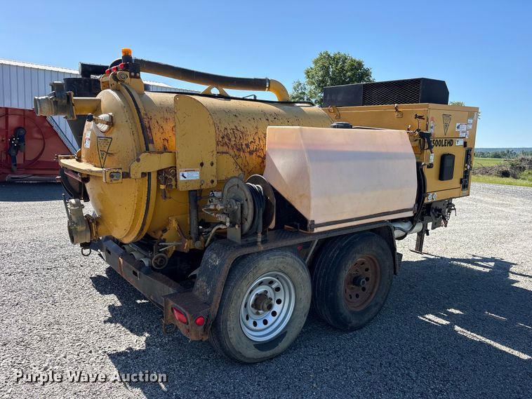 image for item ET2084 2013 Vermeer V500LE HD vacuum excavator
