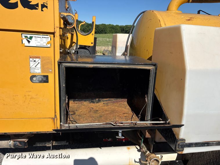 image for item ET2084 2013 Vermeer V500LE HD vacuum excavator