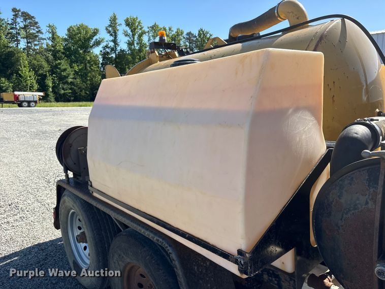 image for item ET2084 2013 Vermeer V500LE HD vacuum excavator