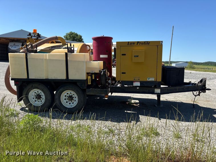 image for item ET2085 2010 Vermeer Vactron LP555SDT vacuum excavator