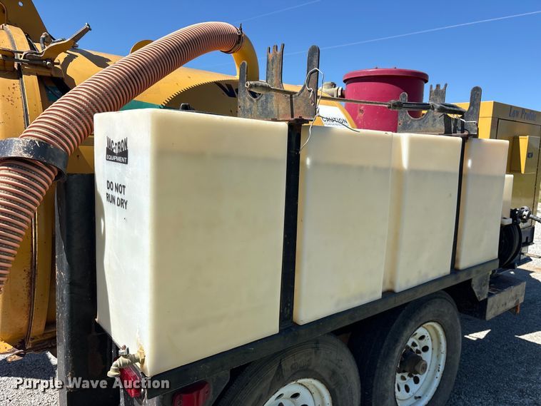 image for item ET2085 2010 Vermeer Vactron LP555SDT vacuum excavator