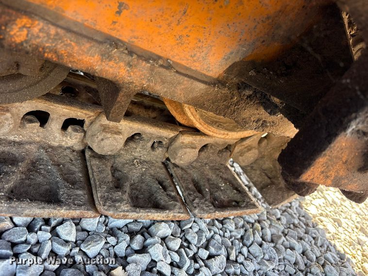 image for item ET2086 2001 LeeBoy L8560T paver