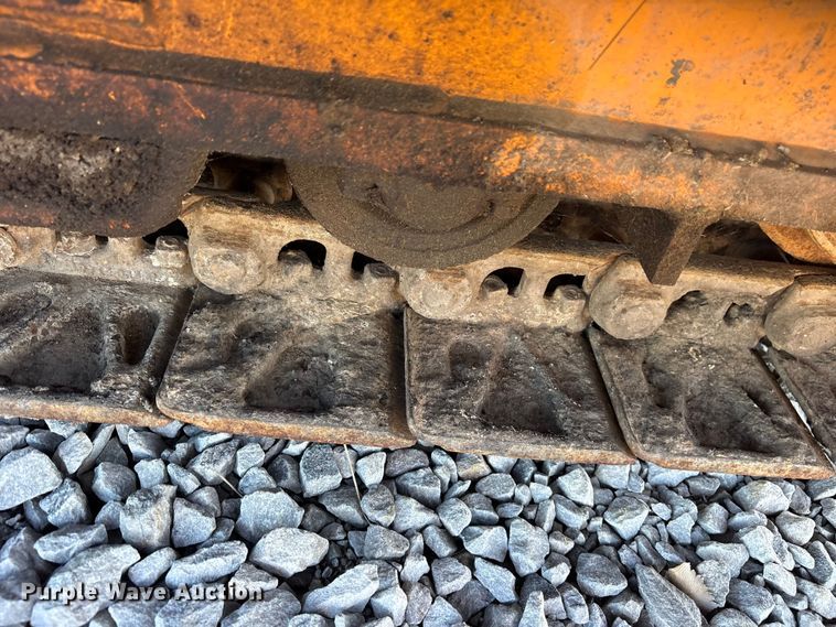image for item ET2086 2001 LeeBoy L8560T paver