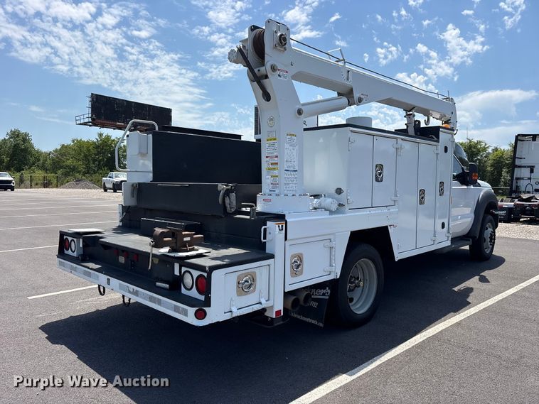 image for item ET2091 2013 Ford F550 Super Duty utility / service truck