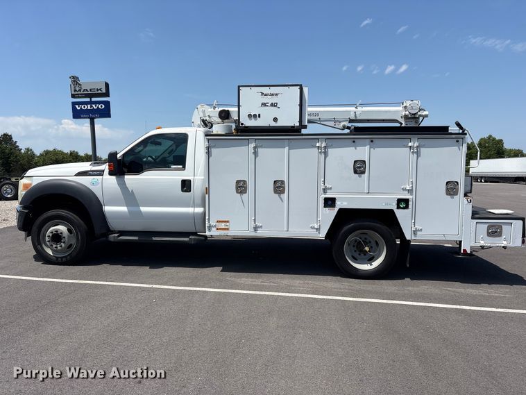 image for item ET2091 2013 Ford F550 Super Duty utility / service truck
