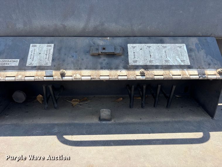 image for item ET2091 2013 Ford F550 Super Duty utility / service truck