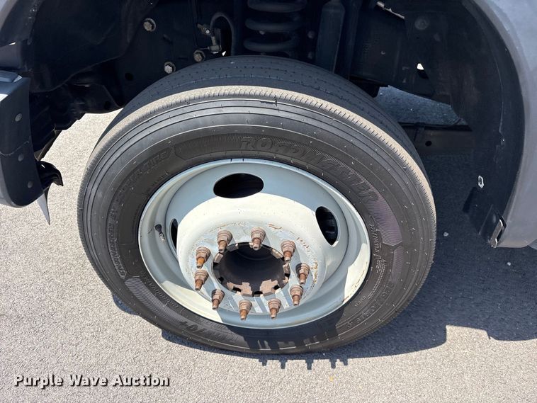 image for item ET2091 2013 Ford F550 Super Duty utility / service truck