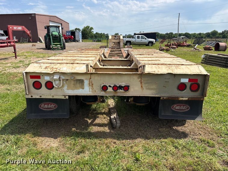 image for item ET2094 1992 Trail King TK100HD3-483 lowboy equipment trailer