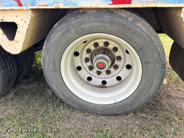 image for item ET2094 1992 Trail King TK100HD3-483 lowboy equipment trailer