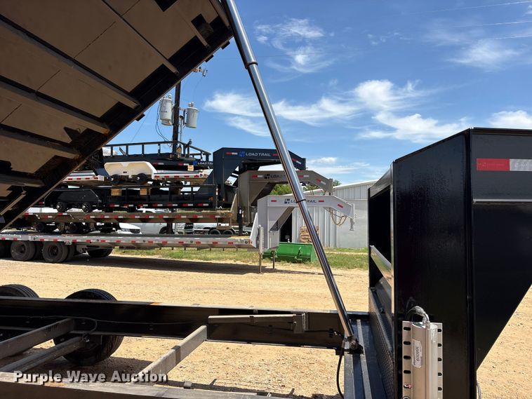 image for item ET2097 2026 Load Trail dump trailer
