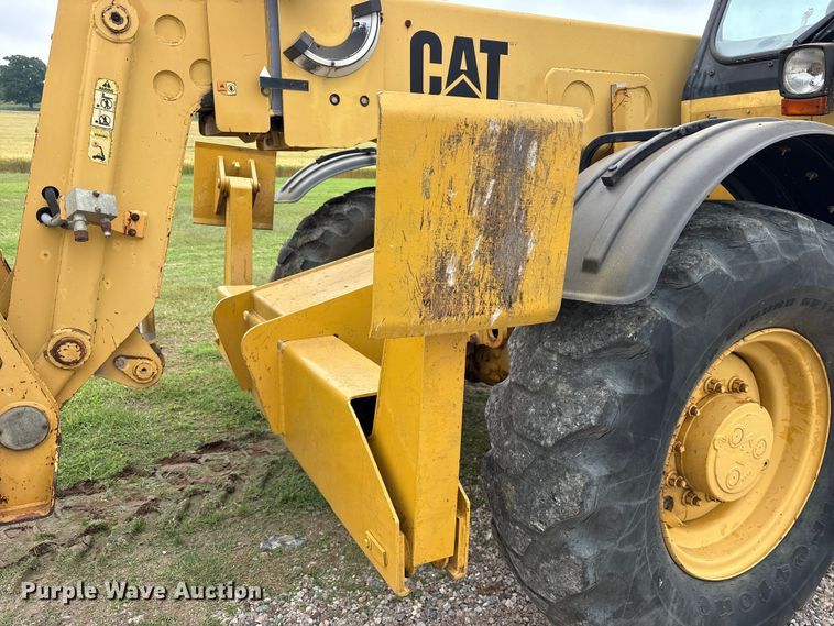 image for item ET2116 1998 Caterpillar TH103 telehandler