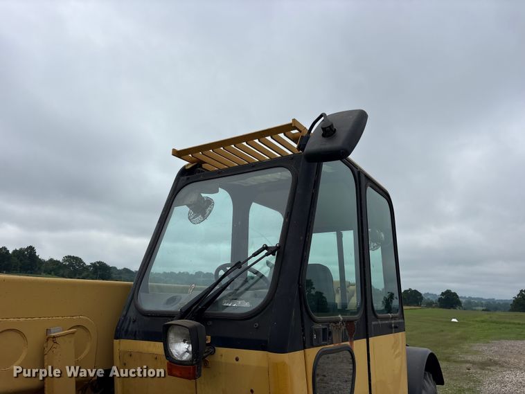 image for item ET2116 1998 Caterpillar TH103 telehandler