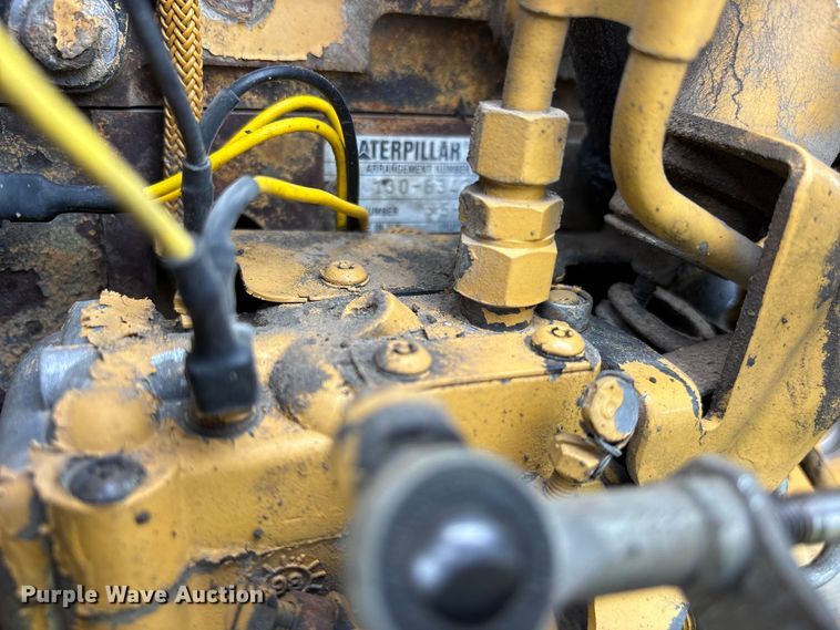 image for item ET2116 1998 Caterpillar TH103 telehandler
