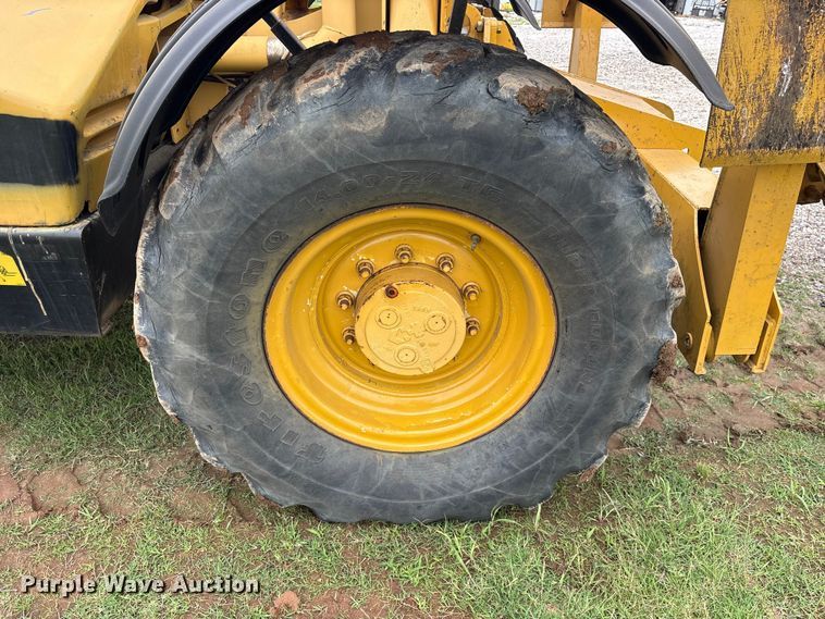 image for item ET2116 1998 Caterpillar TH103 telehandler