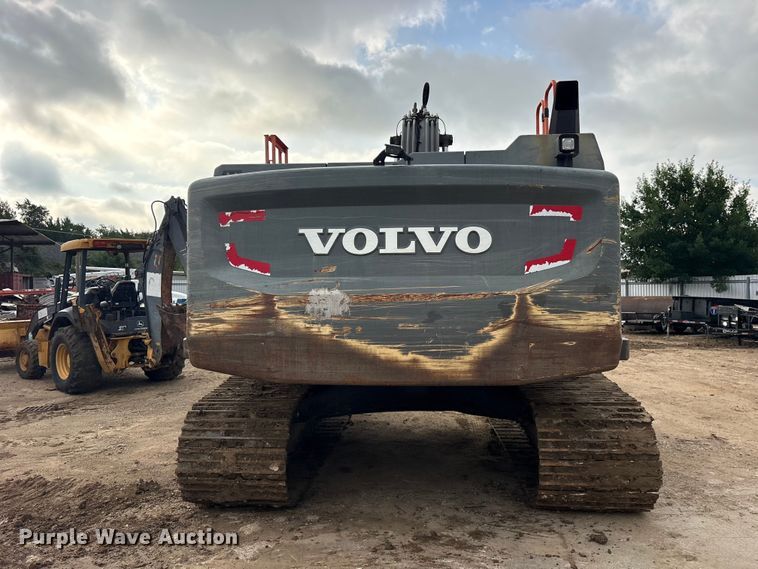 image for item ET2119 2017 Volvo EC250EL Excavator