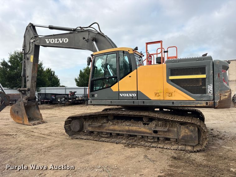 image for item ET2119 2017 Volvo EC250EL Excavator