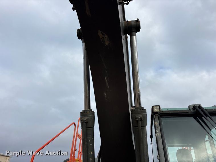 image for item ET2119 2017 Volvo EC250EL Excavator