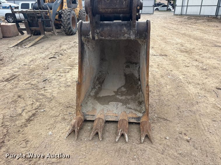 image for item ET2119 2017 Volvo EC250EL Excavator