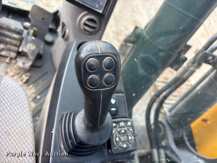 image for item ET2119 2017 Volvo EC250EL Excavator