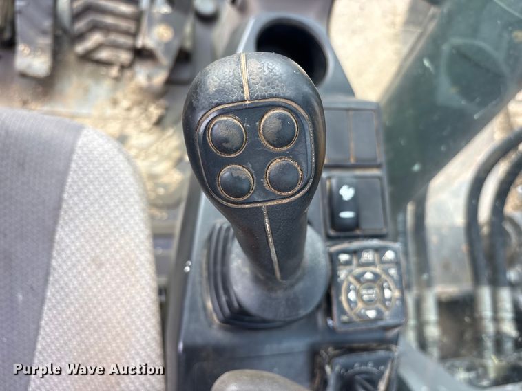 image for item ET2119 2017 Volvo EC250EL Excavator