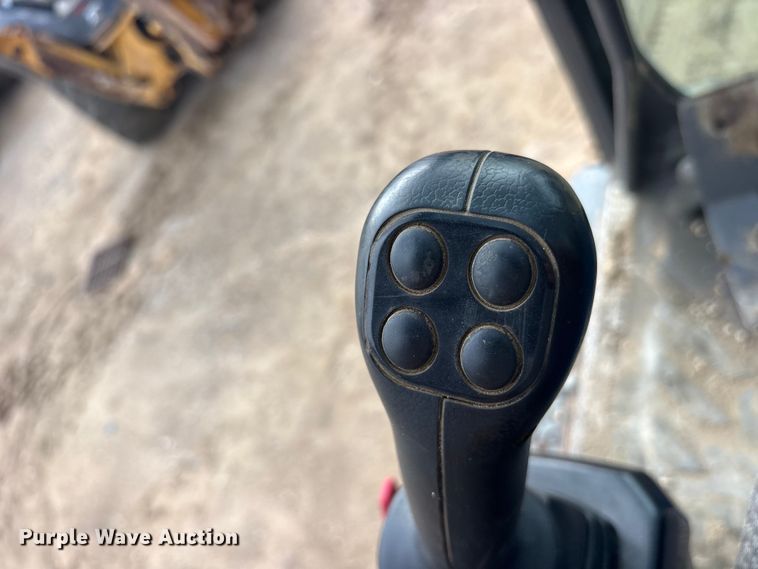 image for item ET2119 2017 Volvo EC250EL Excavator