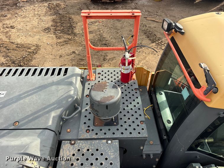 image for item ET2119 2017 Volvo EC250EL Excavator