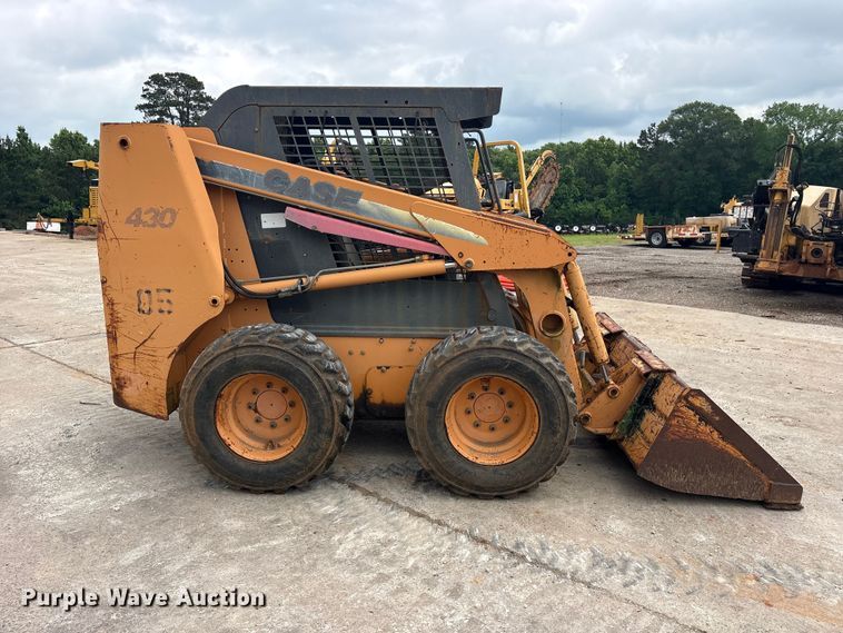 image for item ET2120 2007 Case 430 skid steer loader