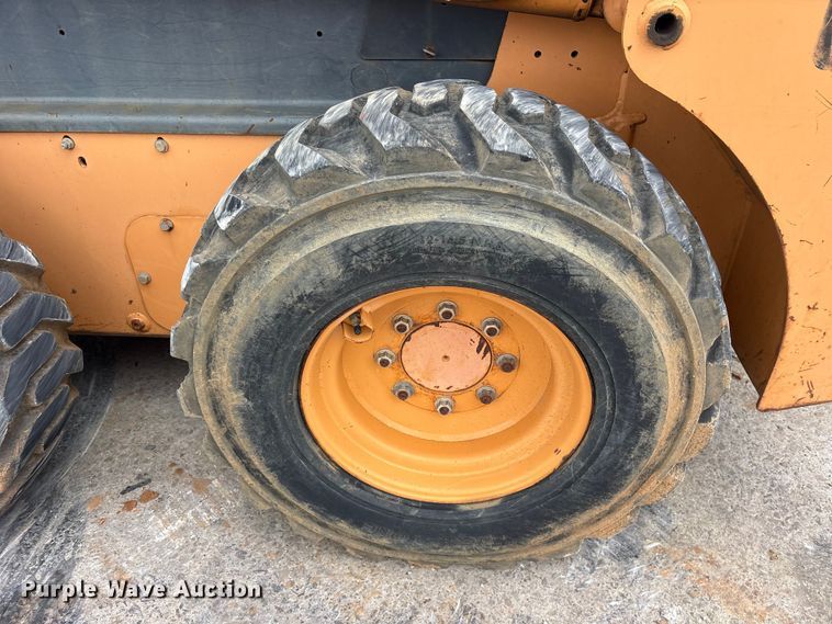image for item ET2120 2007 Case 430 skid steer loader