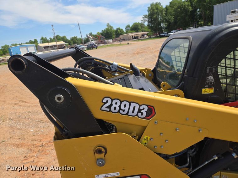 image for item ET5031 2022 Caterpillar 289D3 tracked skid steer loader