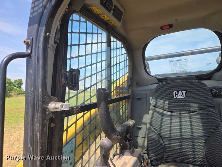 image for item ET5031 2022 Caterpillar 289D3 tracked skid steer loader