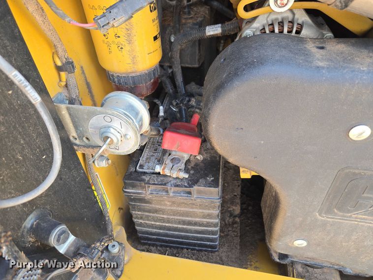 image for item ET5031 2022 Caterpillar 289D3 tracked skid steer loader