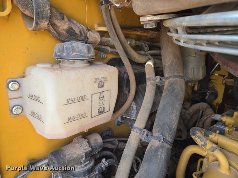 image for item ET5031 2022 Caterpillar 289D3 tracked skid steer loader
