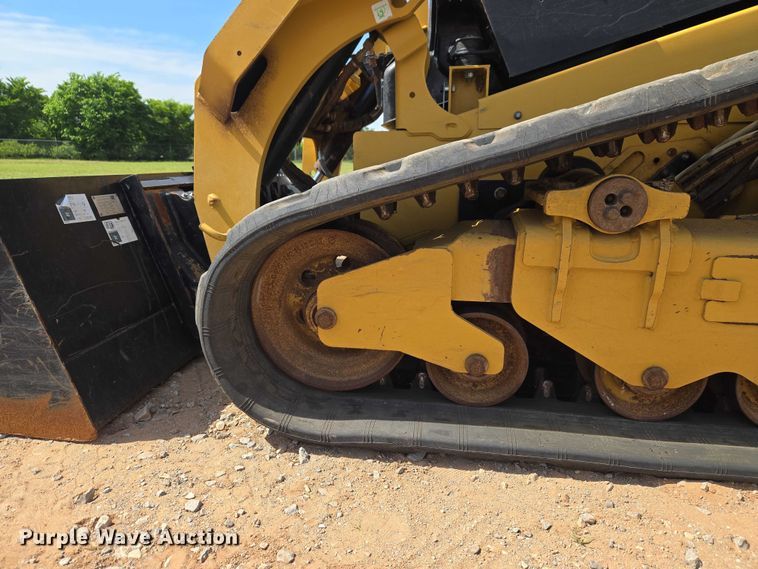 image for item ET5031 2022 Caterpillar 289D3 tracked skid steer loader