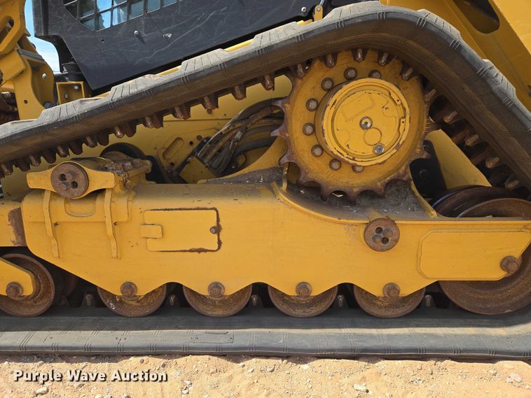 image for item ET5031 2022 Caterpillar 289D3 tracked skid steer loader