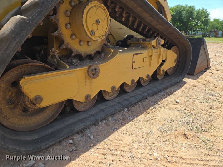 image for item ET5031 2022 Caterpillar 289D3 tracked skid steer loader