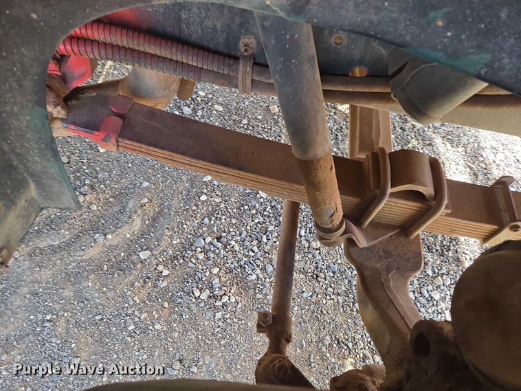 image for item ET5068 1997 International 8100 water truck