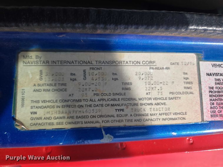 image for item ET5068 1997 International 8100 water truck